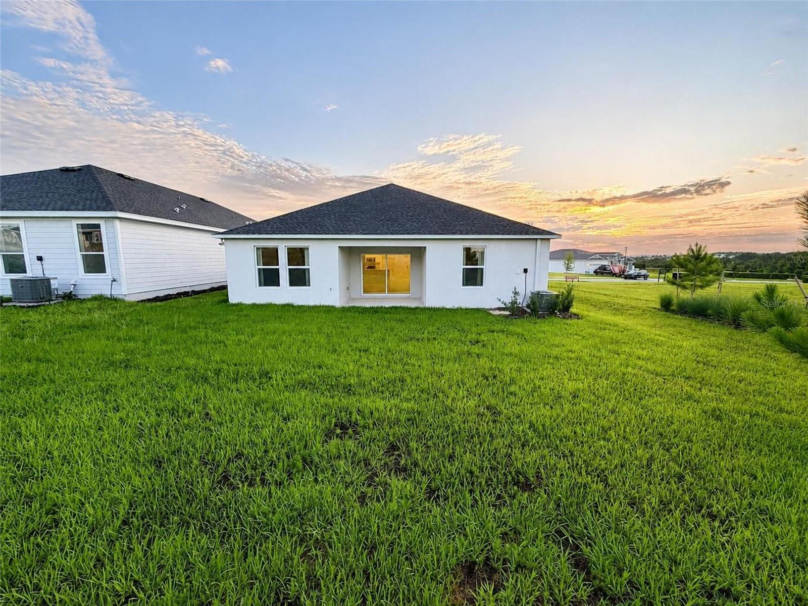 HIDDEN RIDGE AT ESTATES - Residential