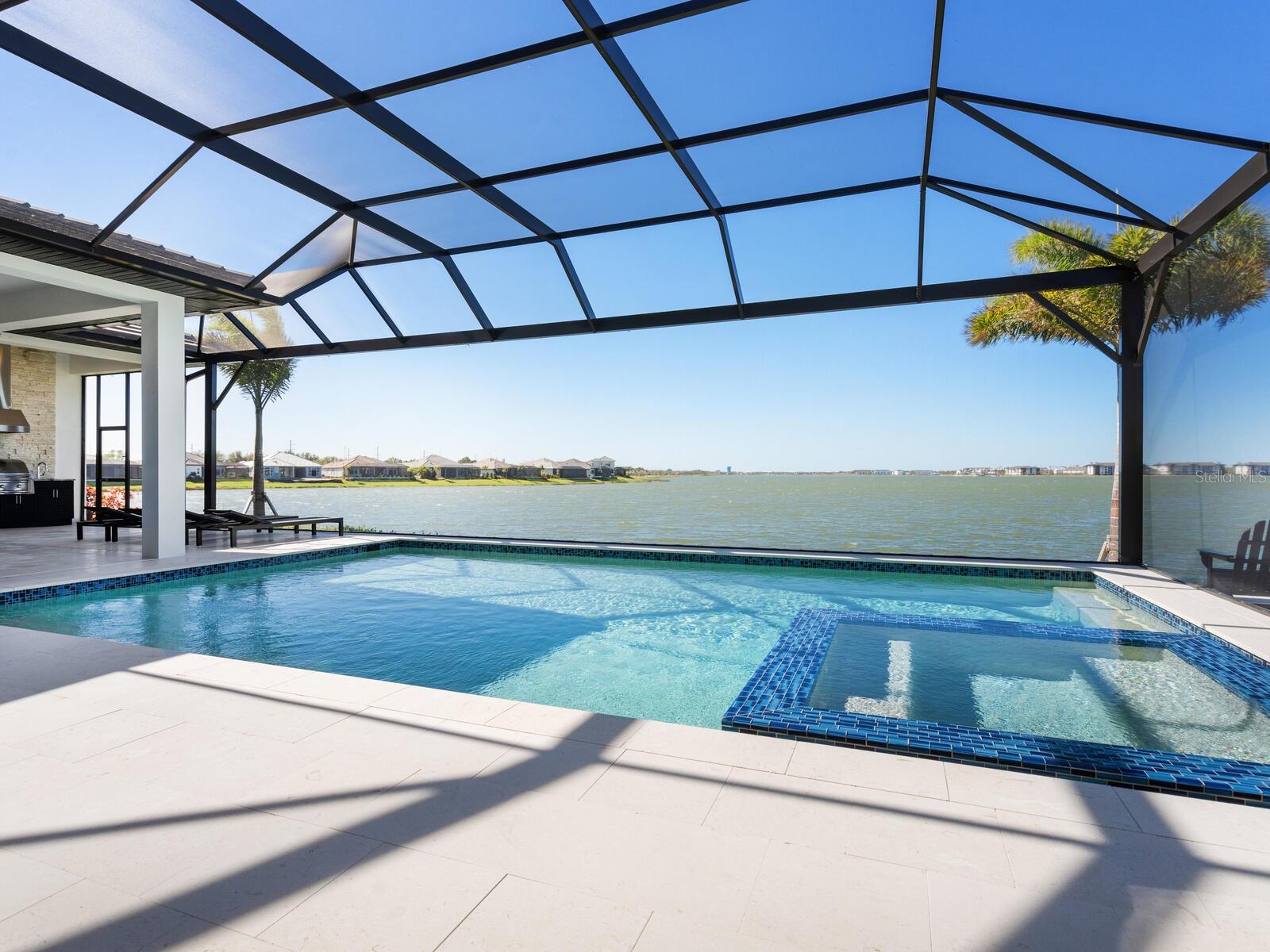 LAKEHOUSE COVE/WATERSIDE PH 5 - Residential