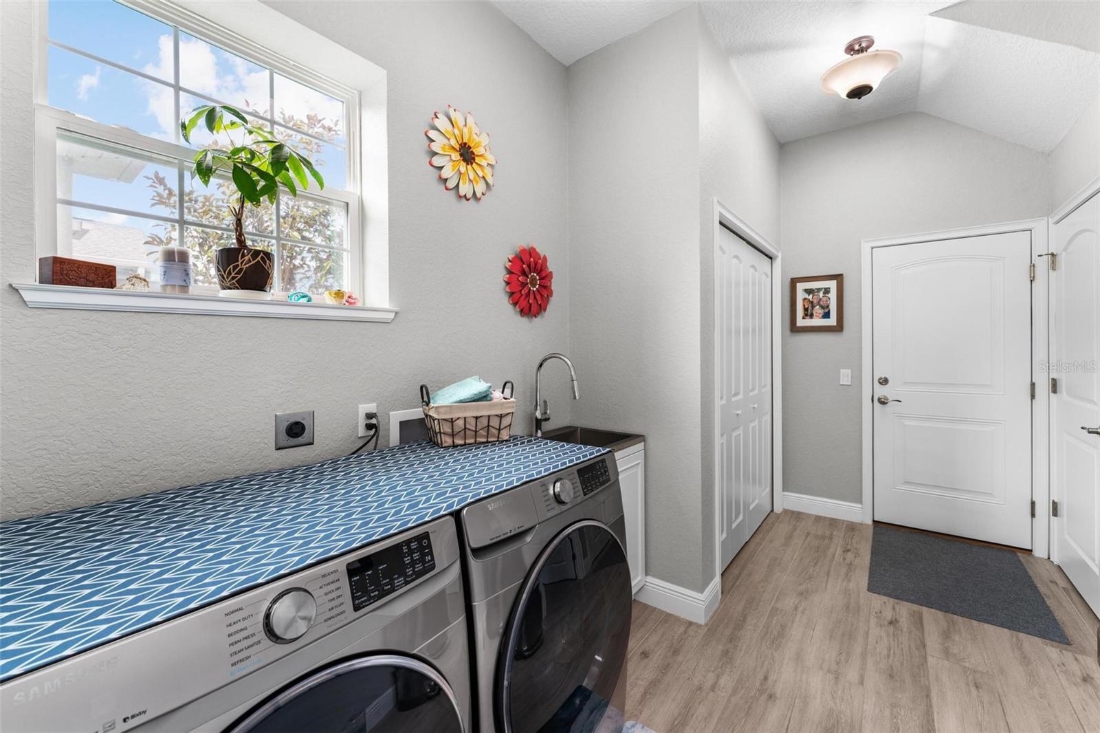 DENSAN PARK PH 1 - Residential