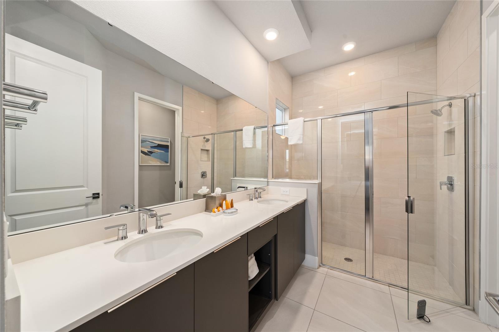SPECTRUM AT REUNION CONDO PH 7A & 7B - Residential Lease