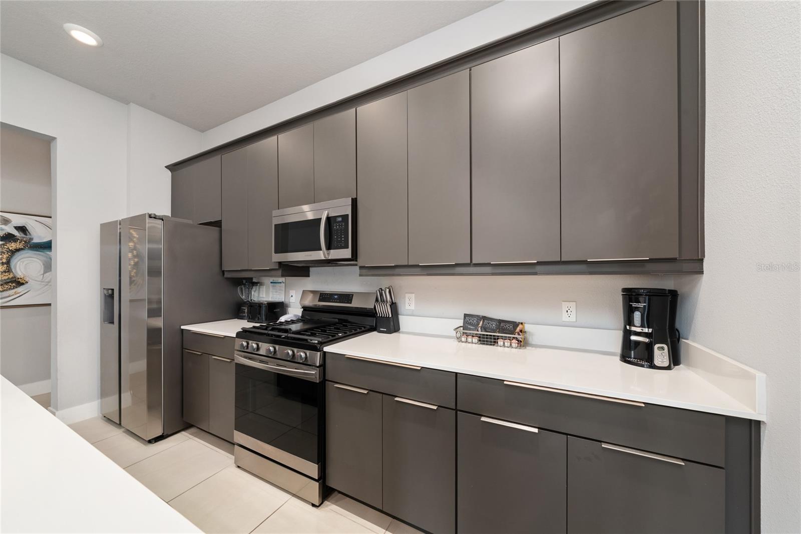 SPECTRUM AT REUNION CONDO PH 7A & 7B - Residential Lease