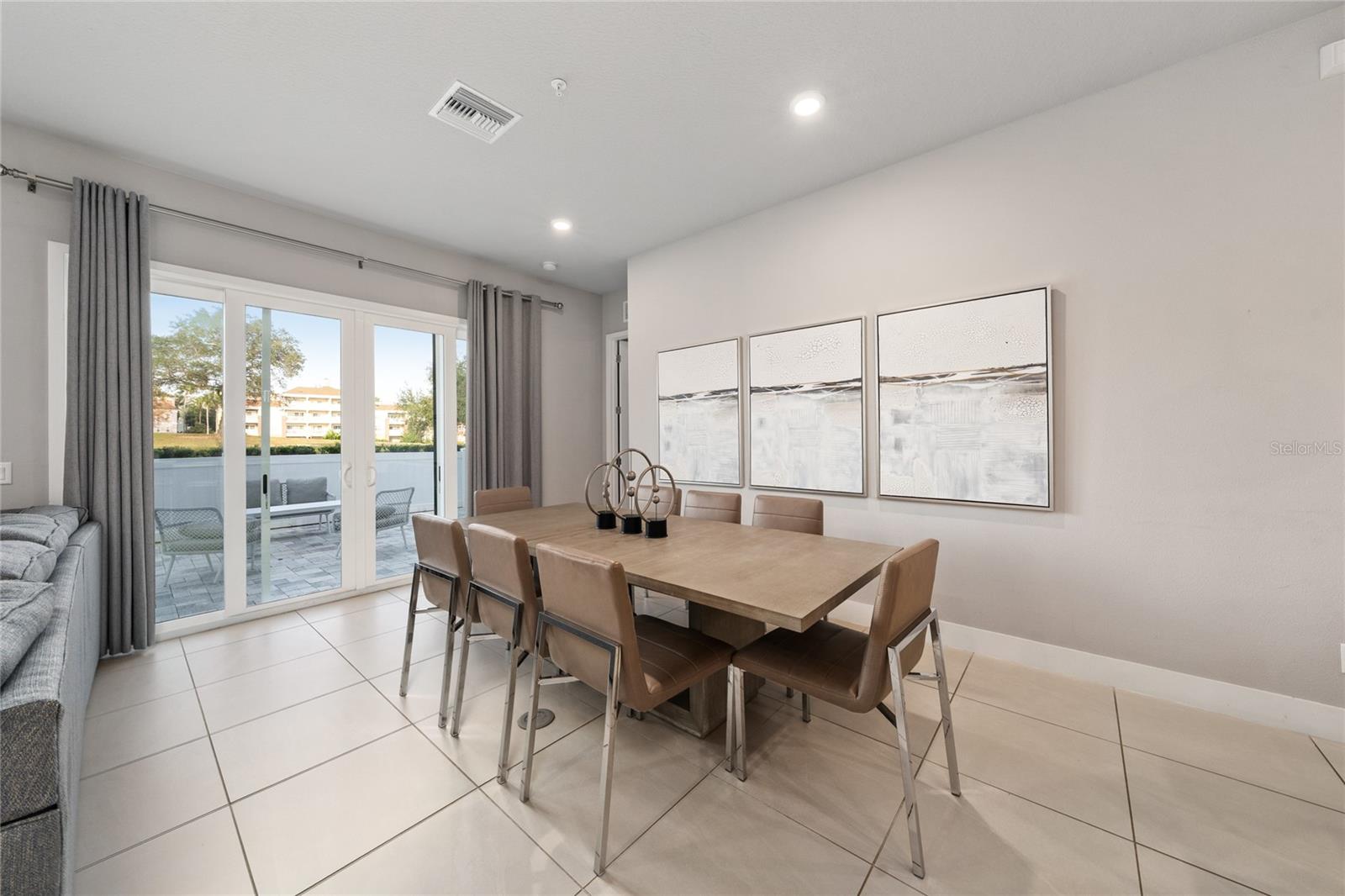SPECTRUM AT REUNION CONDO PH 7A & 7B - Residential Lease