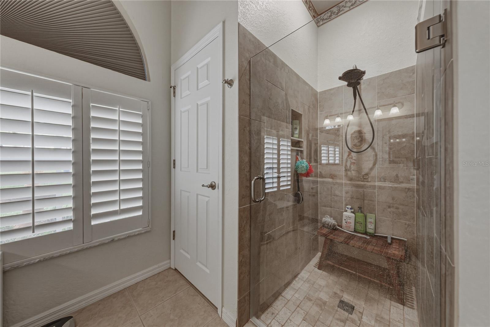 LAKE JOVITA GOLF & COUNTRY CLUB PH 01A - Residential