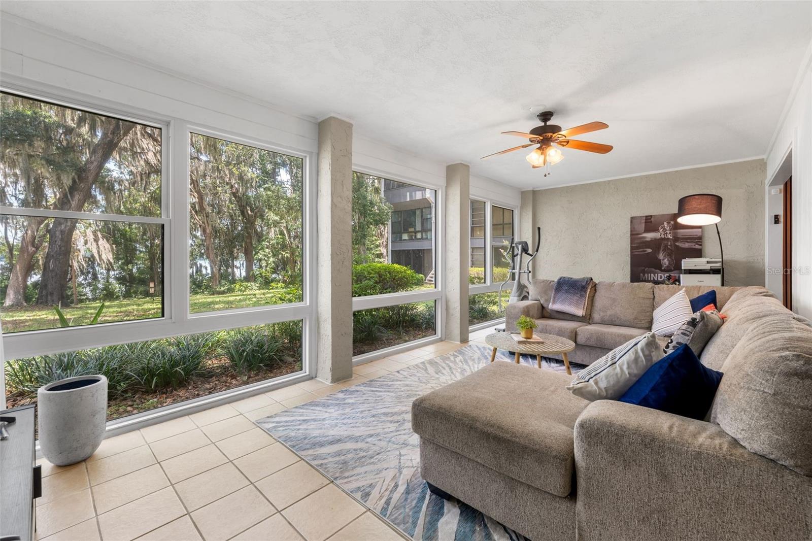 BIVENS LAKE ESTATE S - Residential