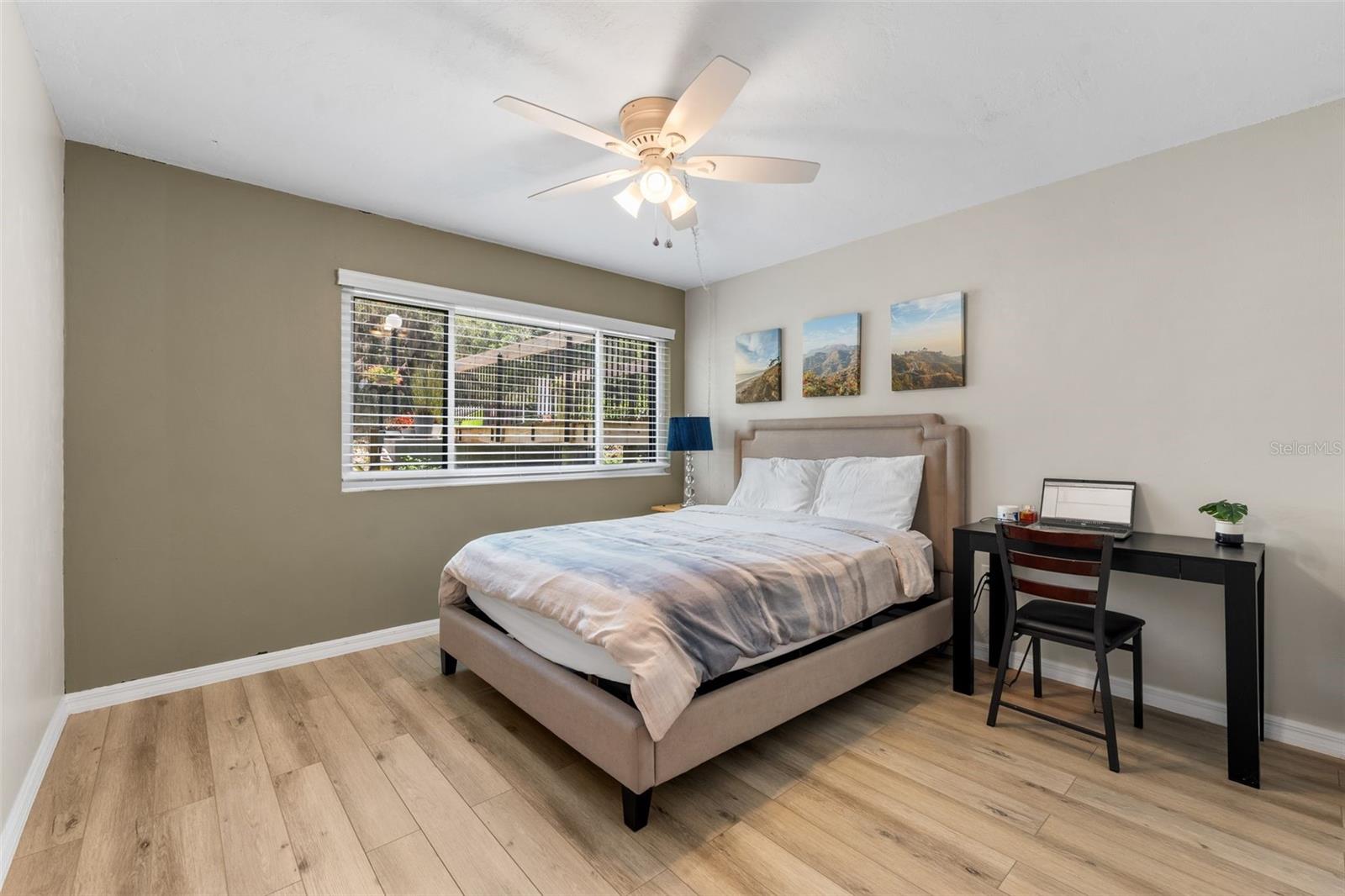 BIVENS LAKE ESTATE S - Residential