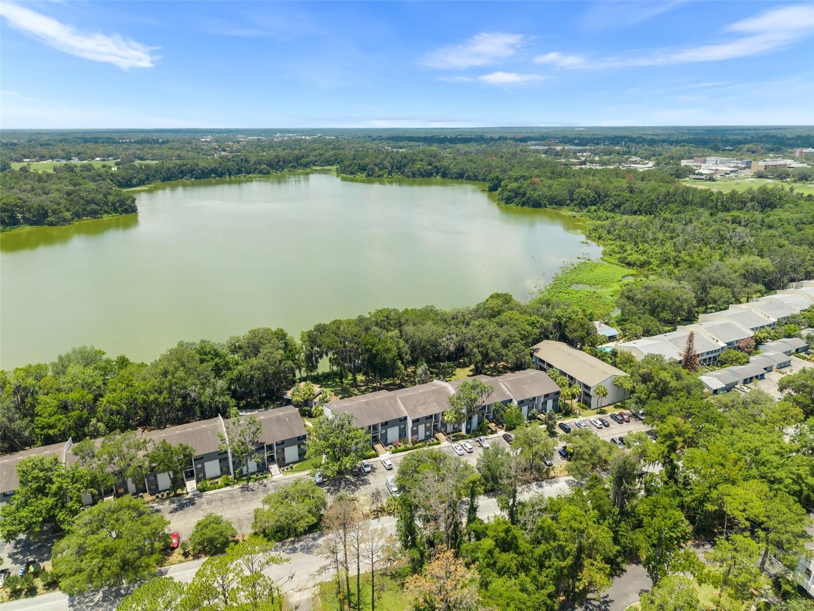 BIVENS LAKE ESTATE S - Residential