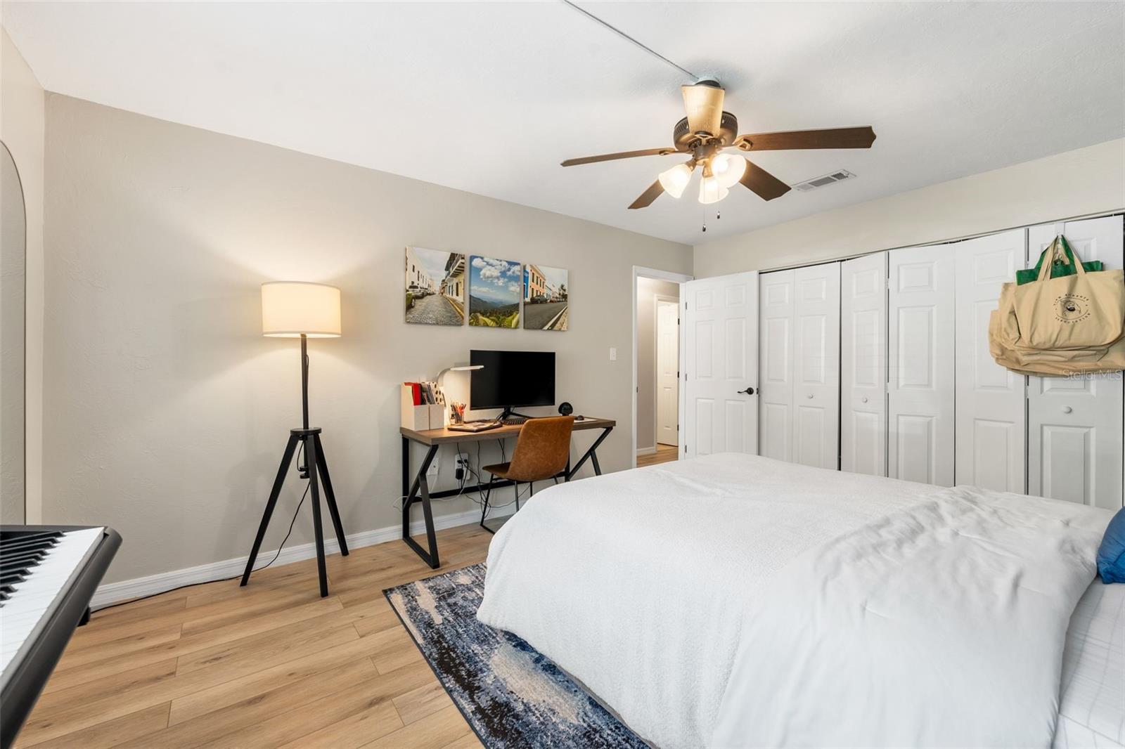 BIVENS LAKE ESTATE S - Residential