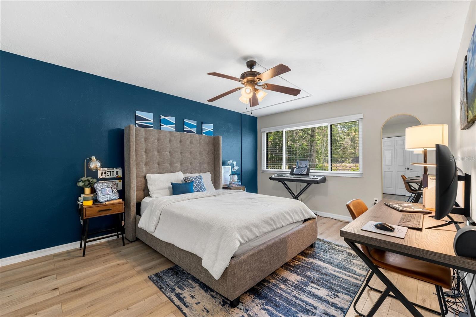 BIVENS LAKE ESTATE S - Residential