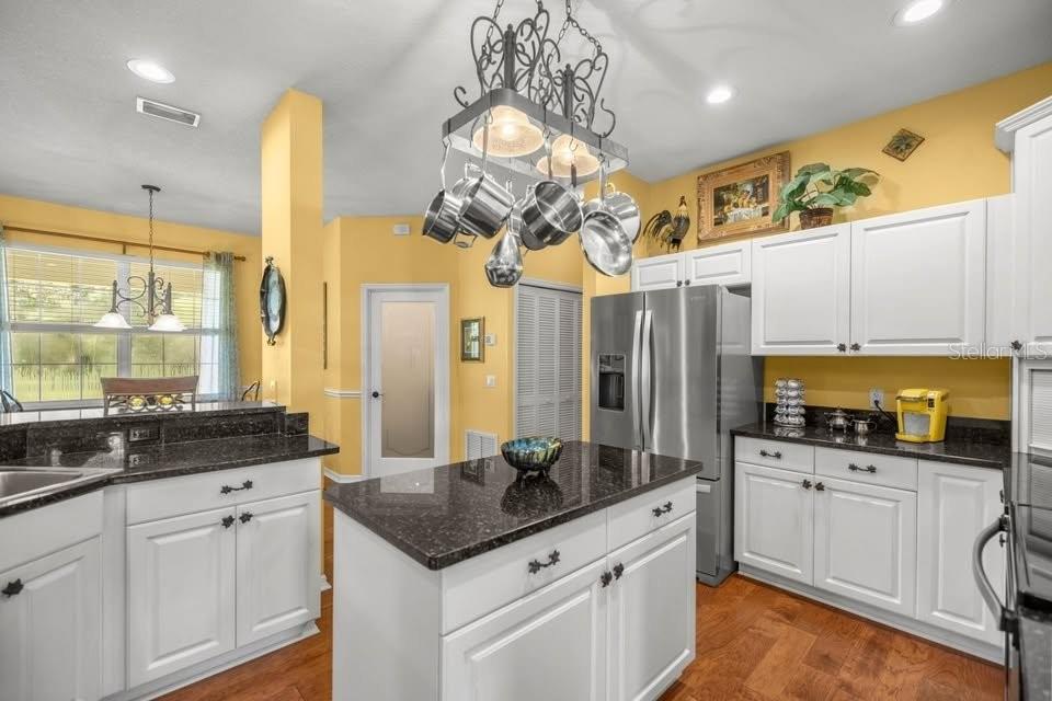 GREENWOOD ACRES 2ND ADD - Residential