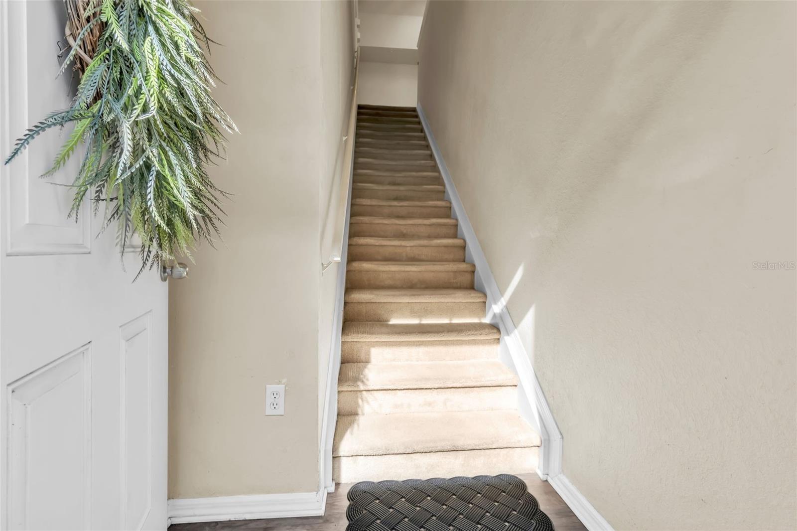ADMIRALS WALK - Residential