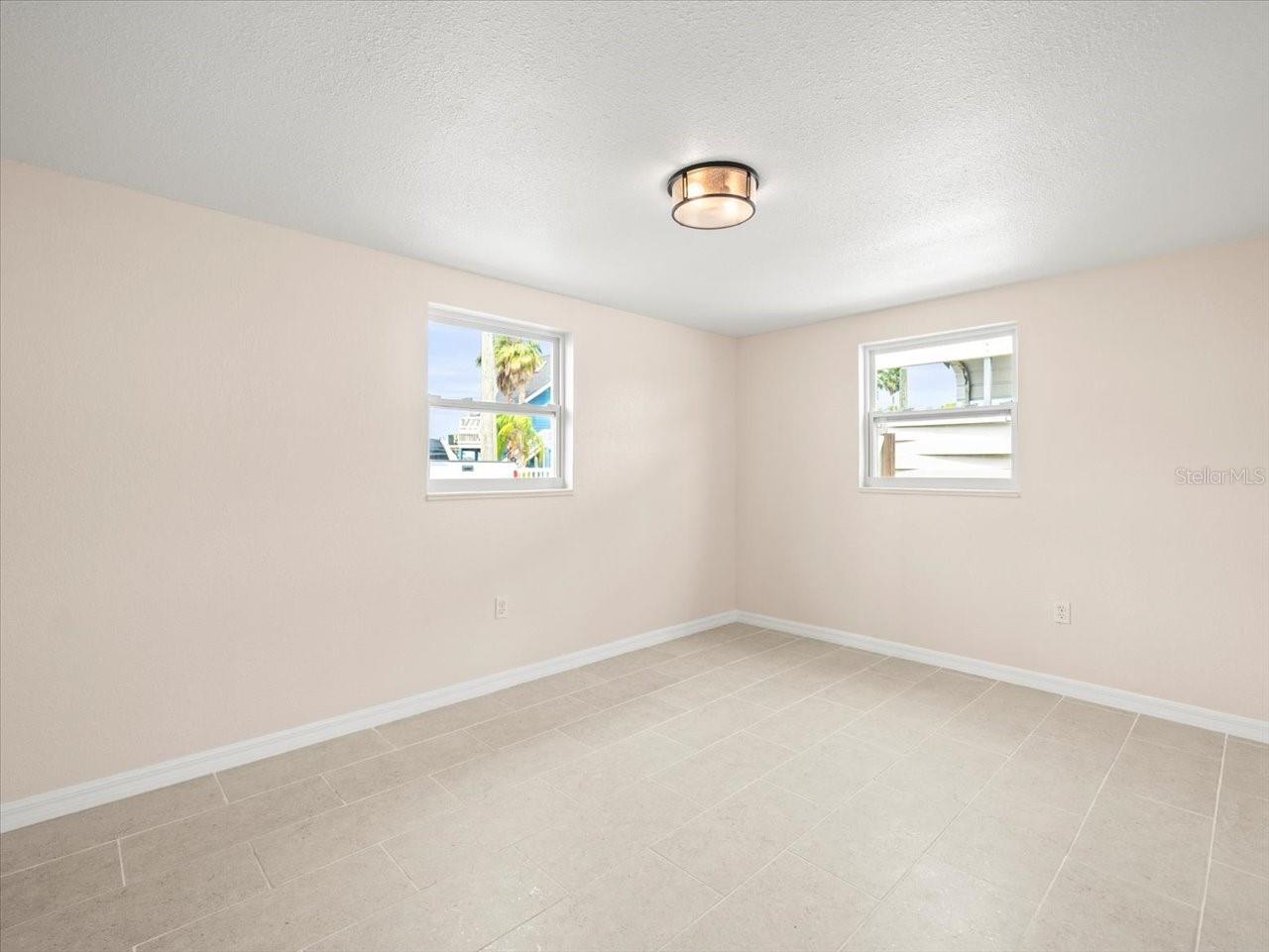 HERNANDO BEACH - Residential