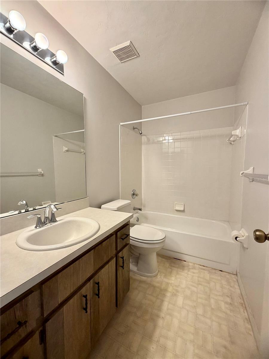 SERENOLA MANOR UNIT 3-A - Residential
