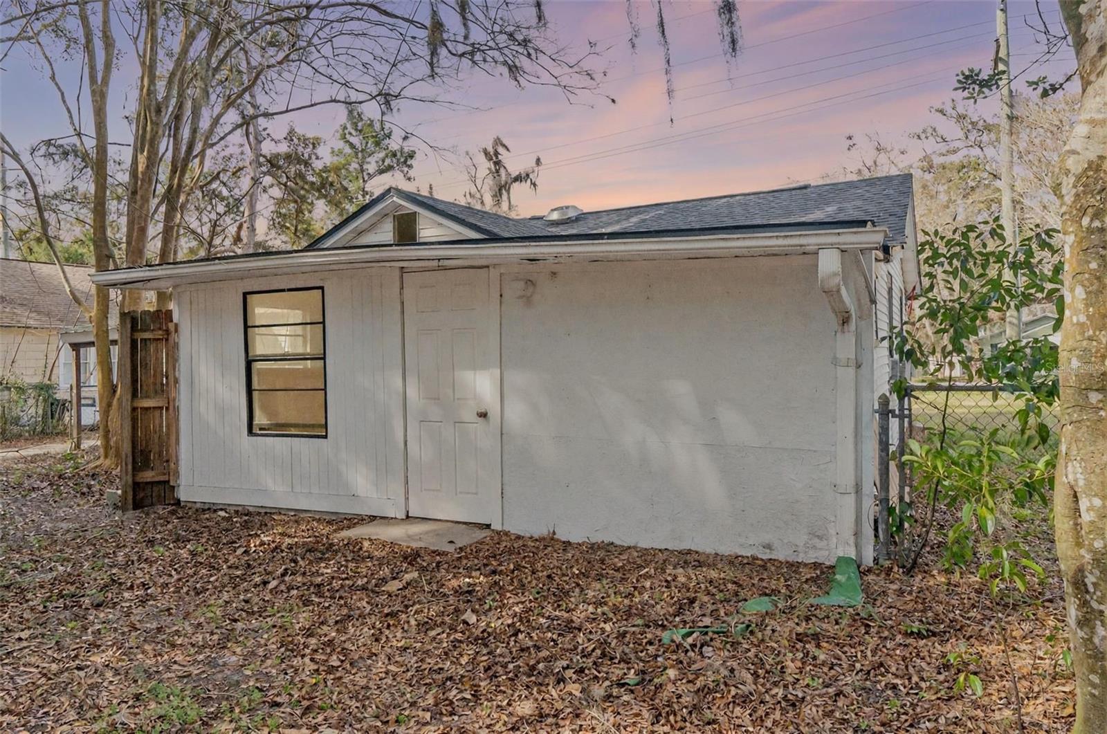 SEYMOURS - Residential Income