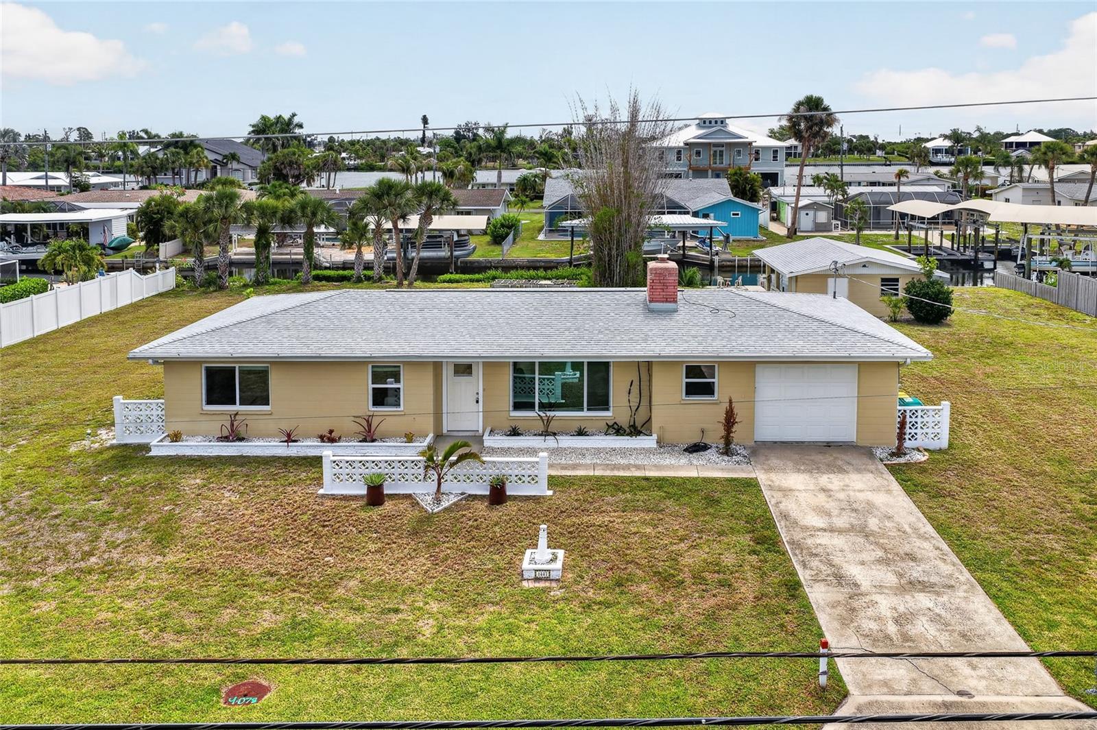 POINT PINES - Residential