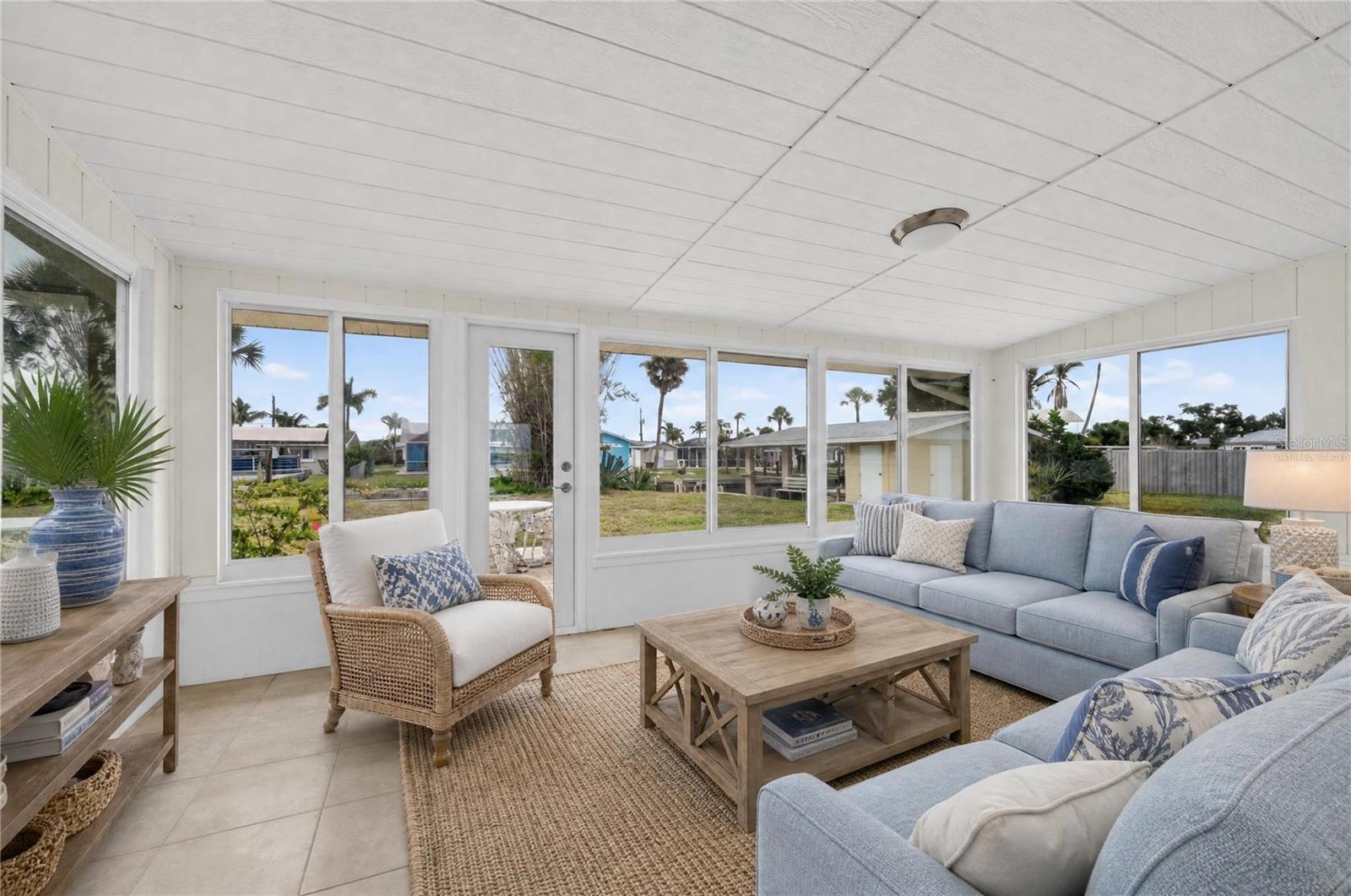 POINT PINES - Residential