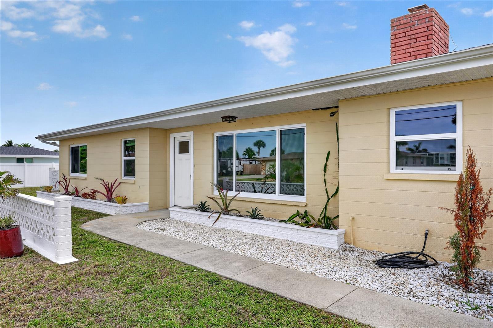 POINT PINES - Residential