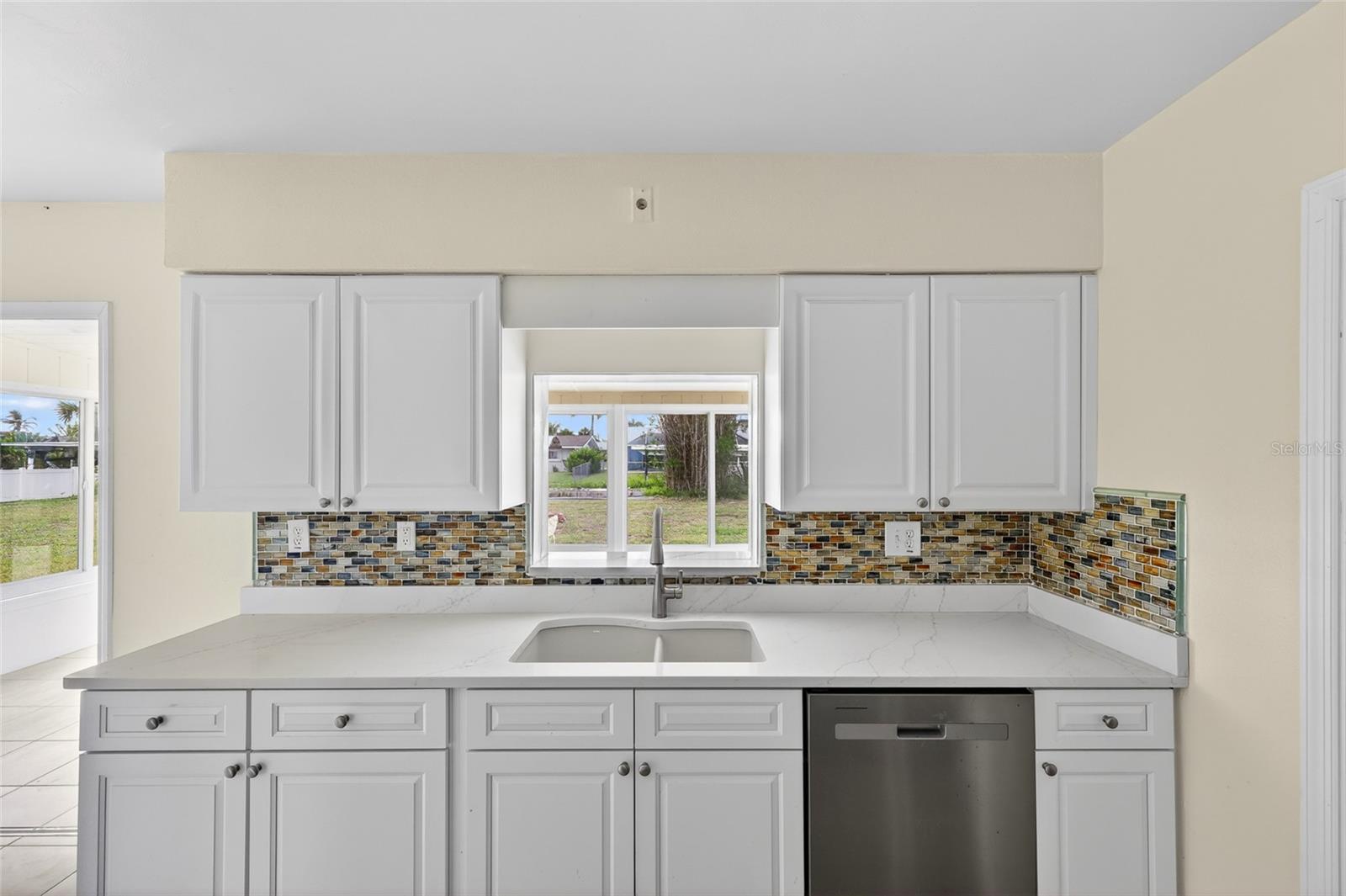 POINT PINES - Residential