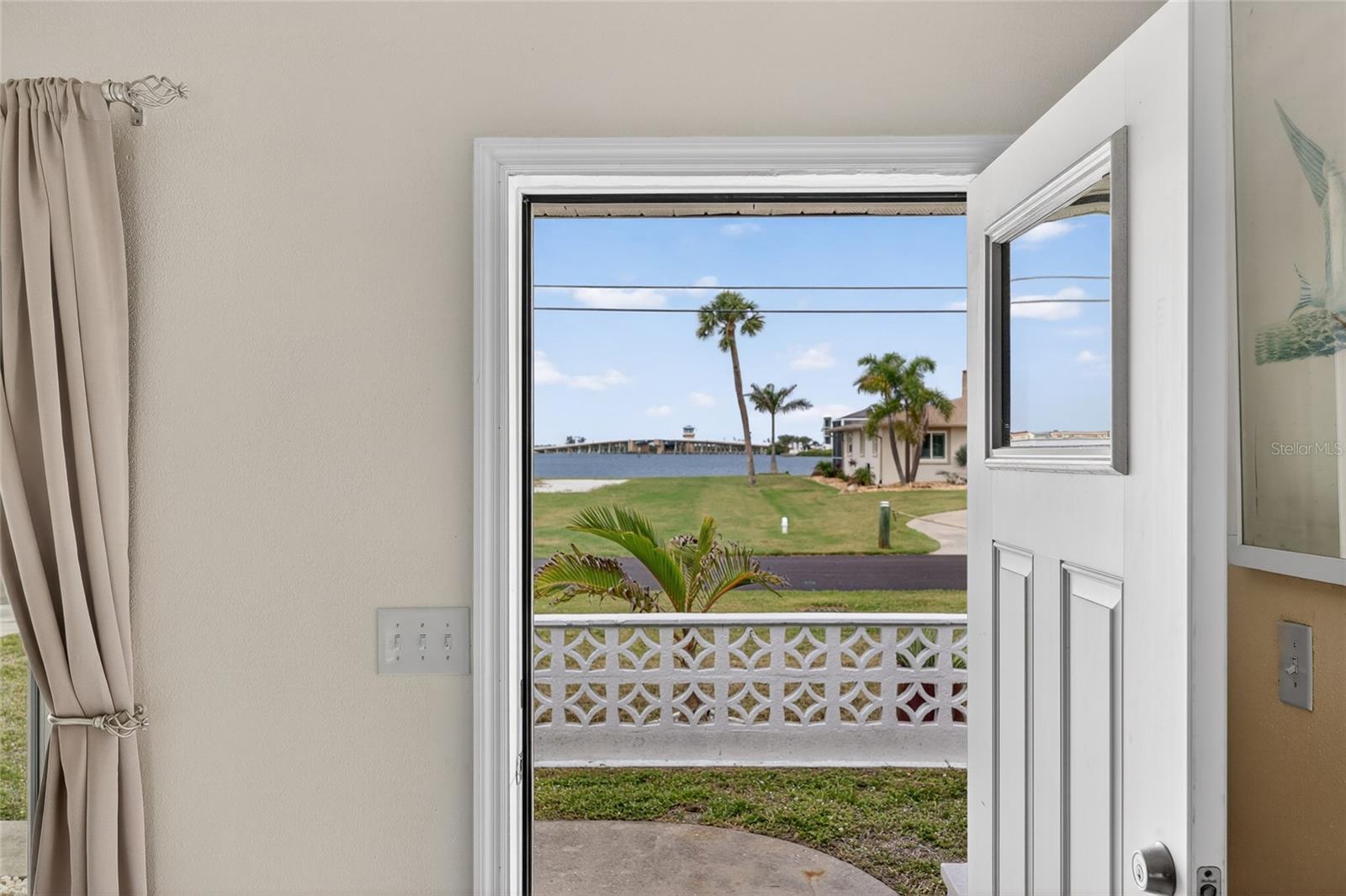 POINT PINES - Residential