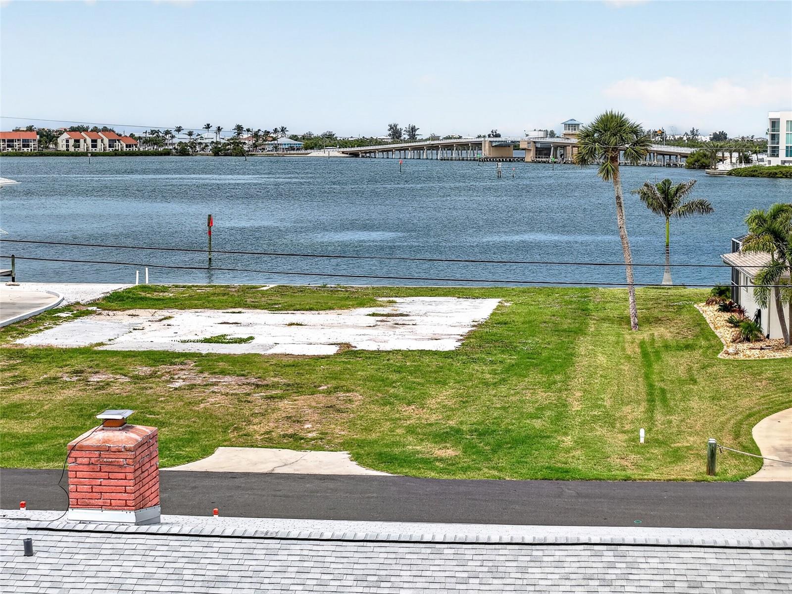 POINT PINES - Residential
