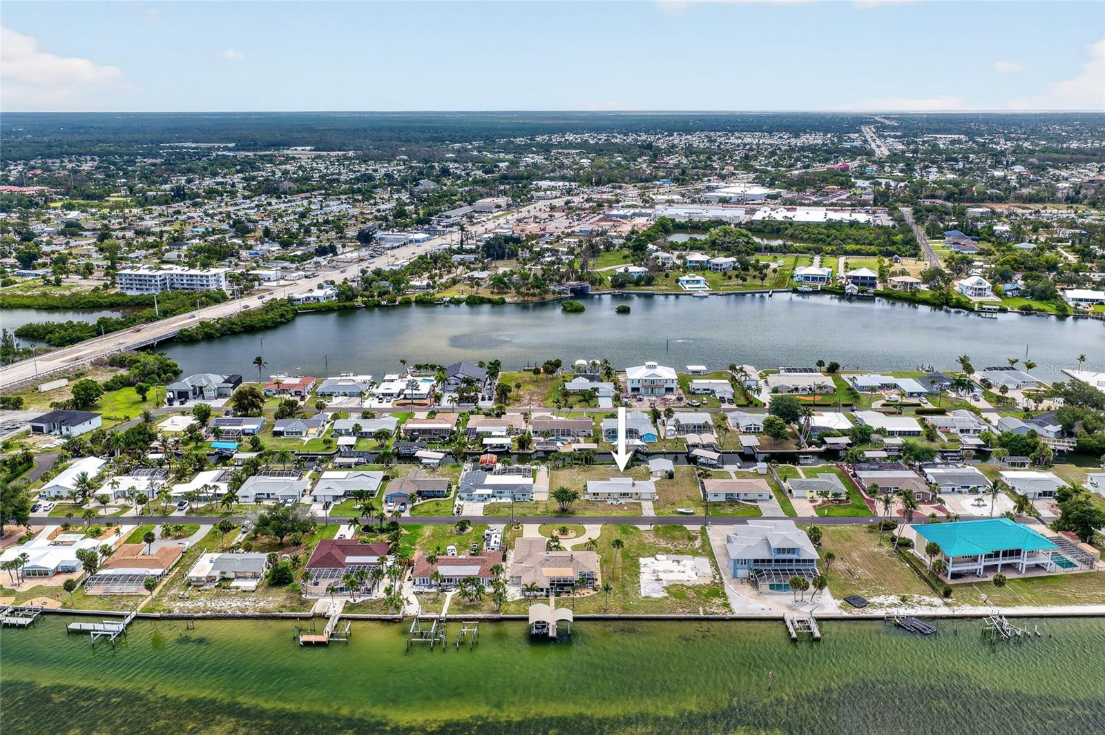 POINT PINES - Residential