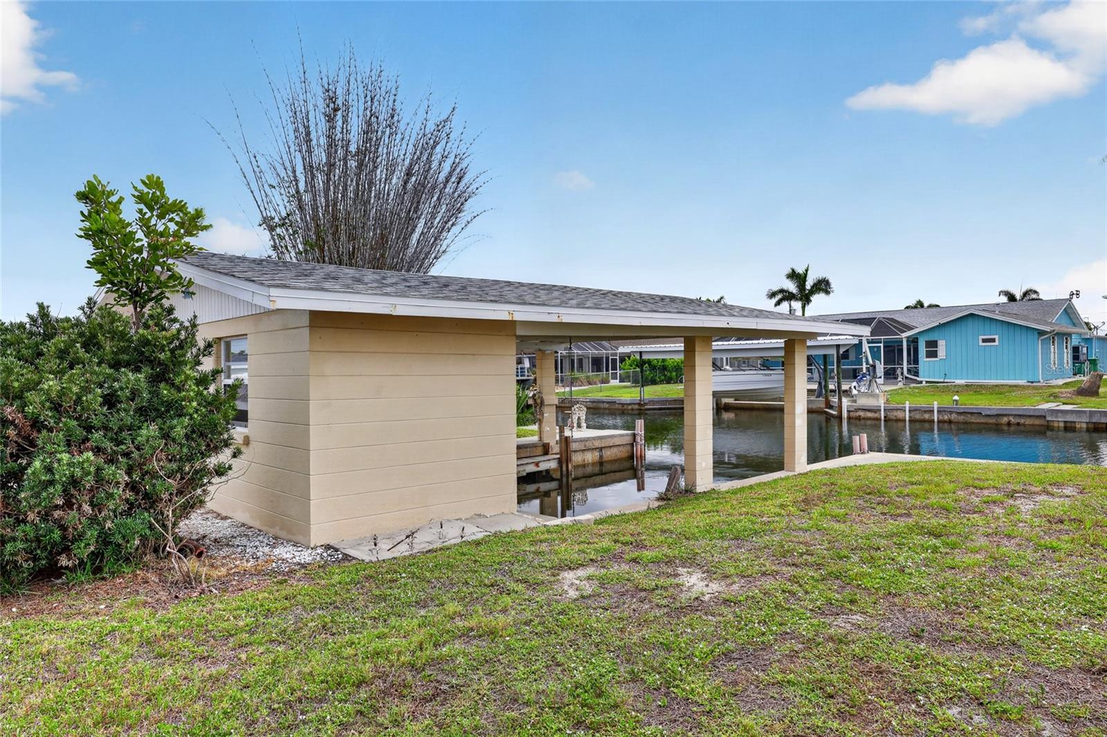 POINT PINES - Residential