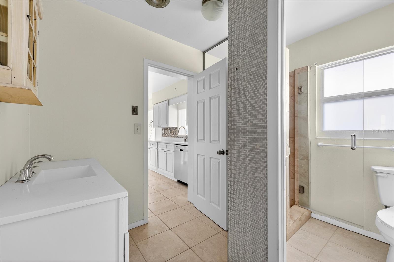 POINT PINES - Residential