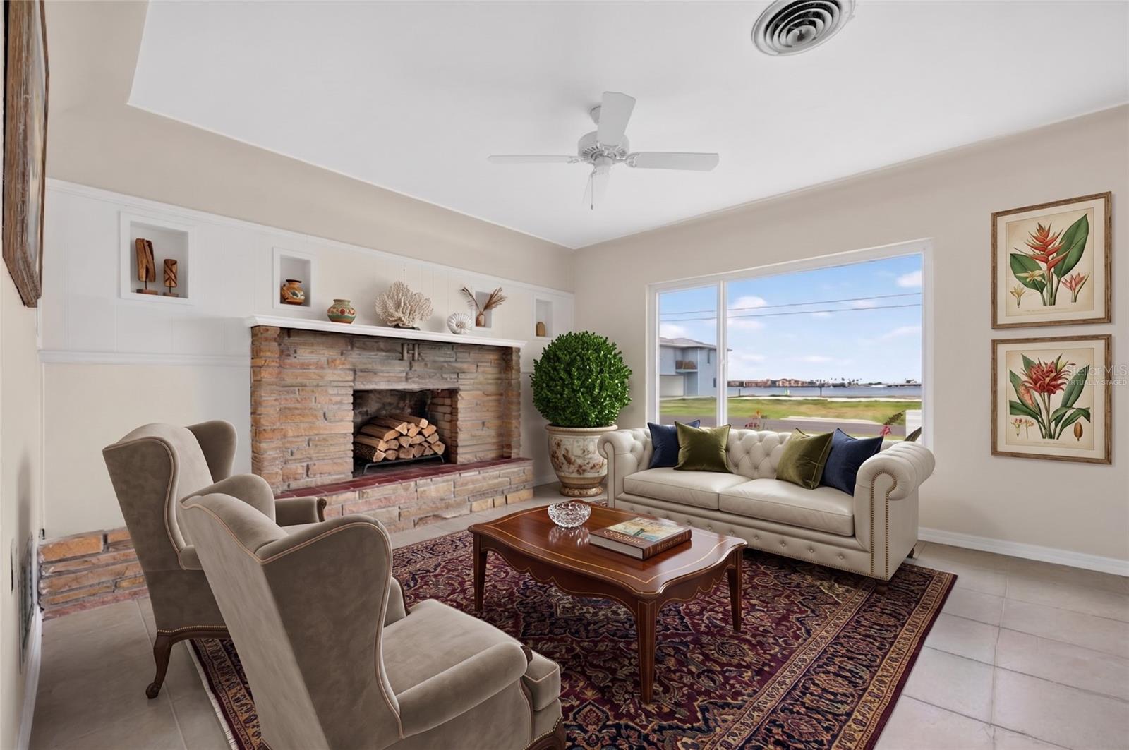 POINT PINES - Residential