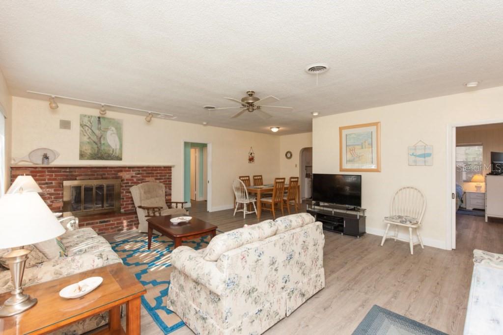 Newell & Carr Walker Grant - Residential Lease