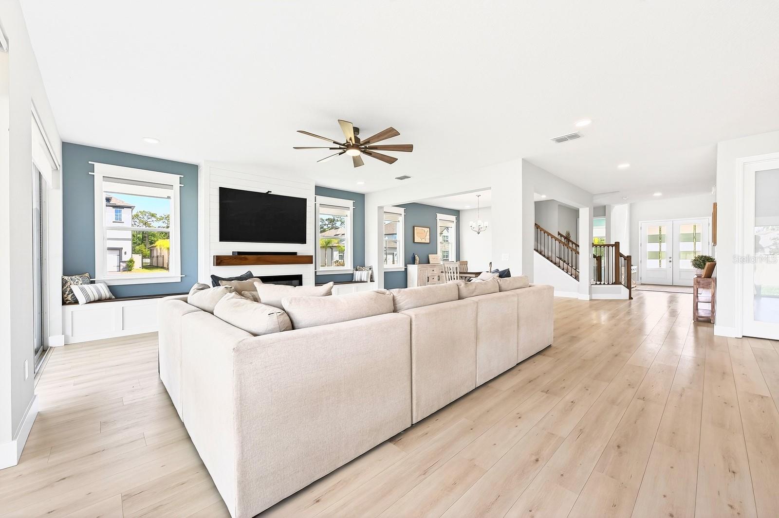 RED EMBER SOUTH - Residential