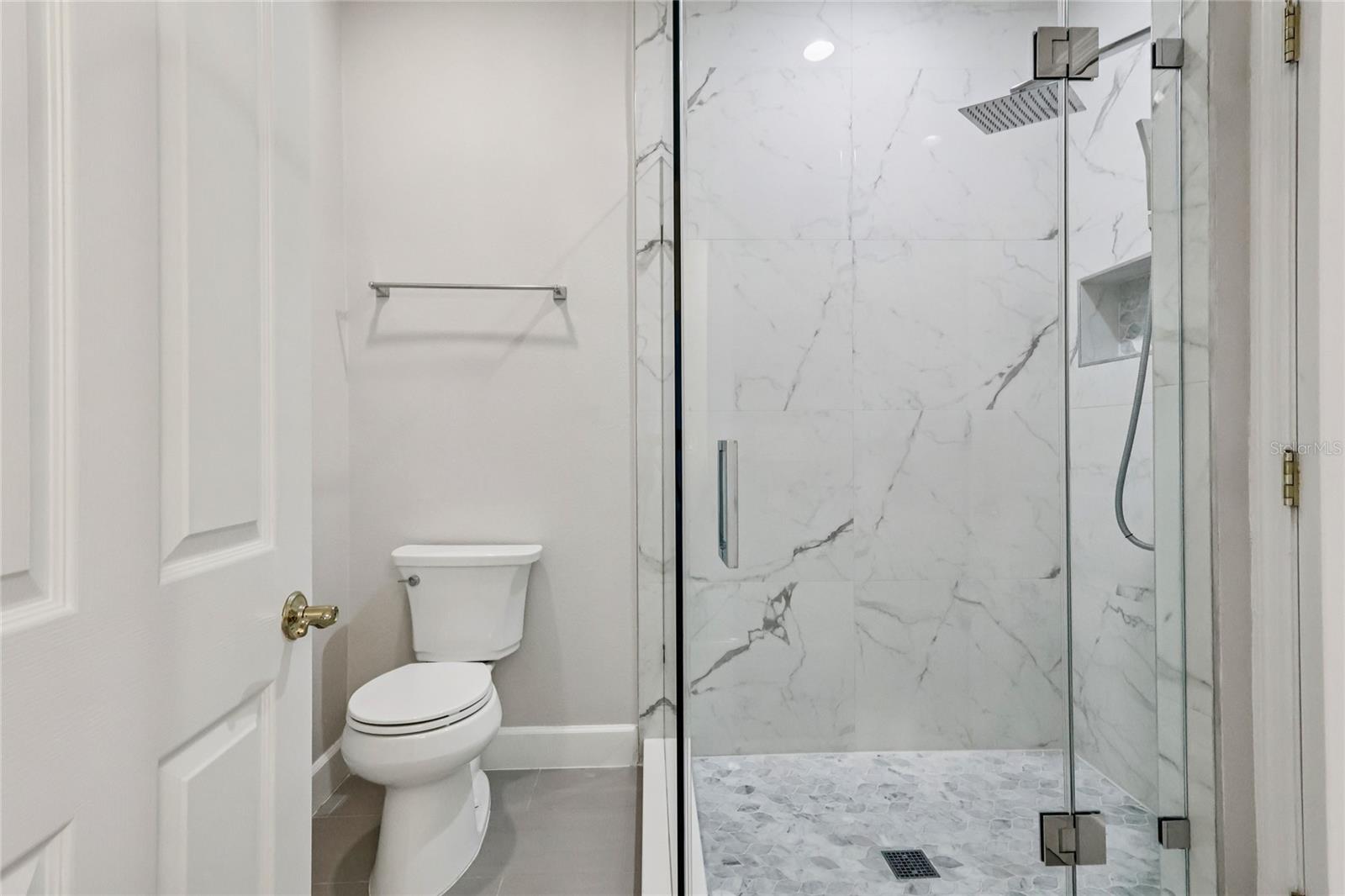 WATERFORD POINTE PH 02 REP - Residential