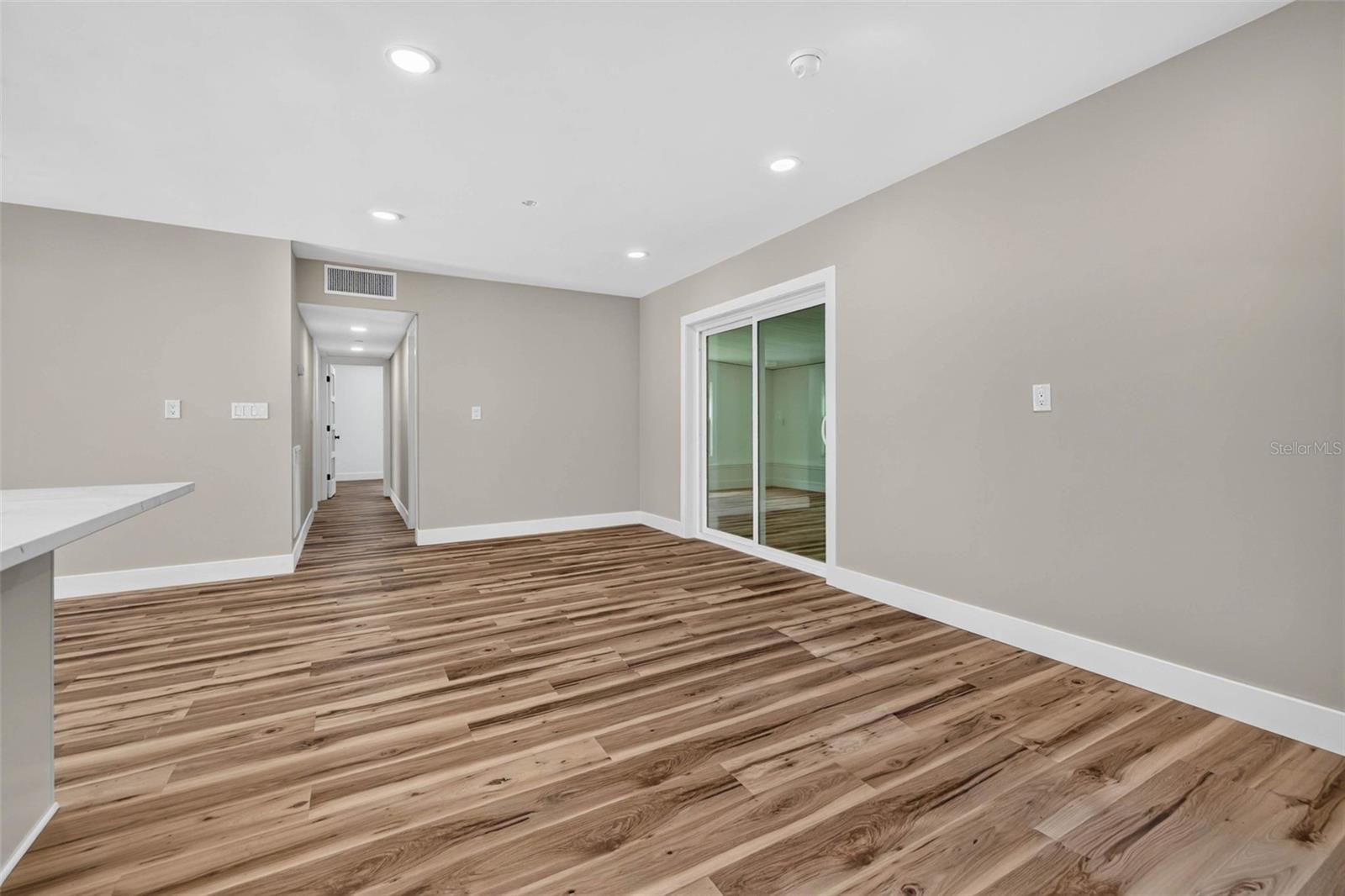 SHORE ACRES BUTTERFLY LAKE REP - Residential