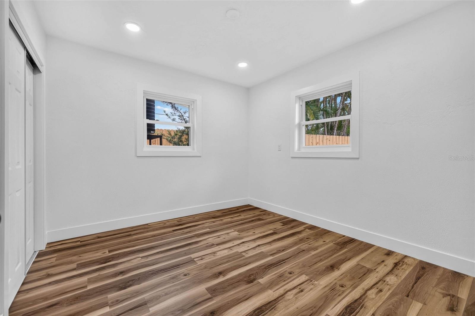 SHORE ACRES BUTTERFLY LAKE REP - Residential