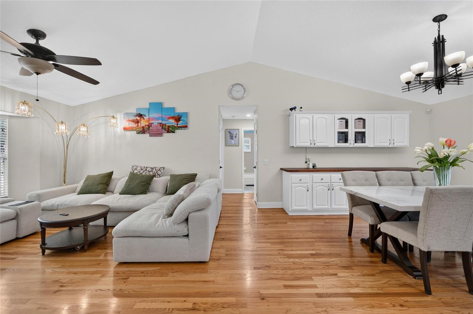 WELLINGTON GREEN - Residential