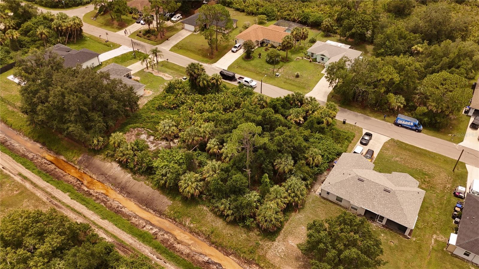 PORT CHARLOTTE SUB 09 - Land