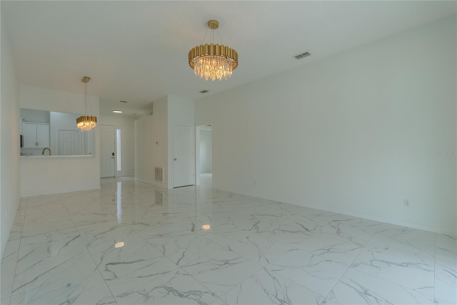 VERDE RIDGE - Residential