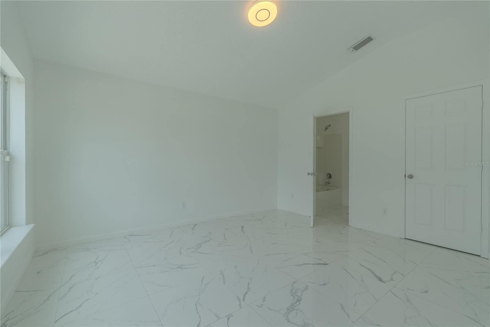 VERDE RIDGE - Residential