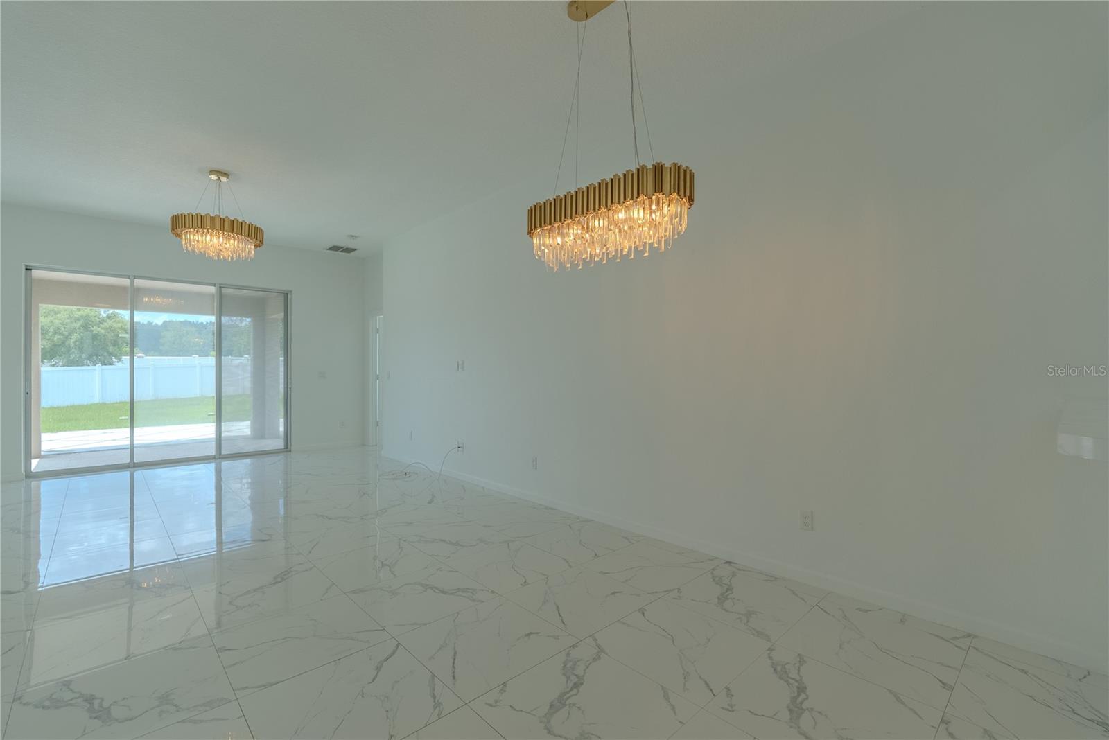 VERDE RIDGE - Residential
