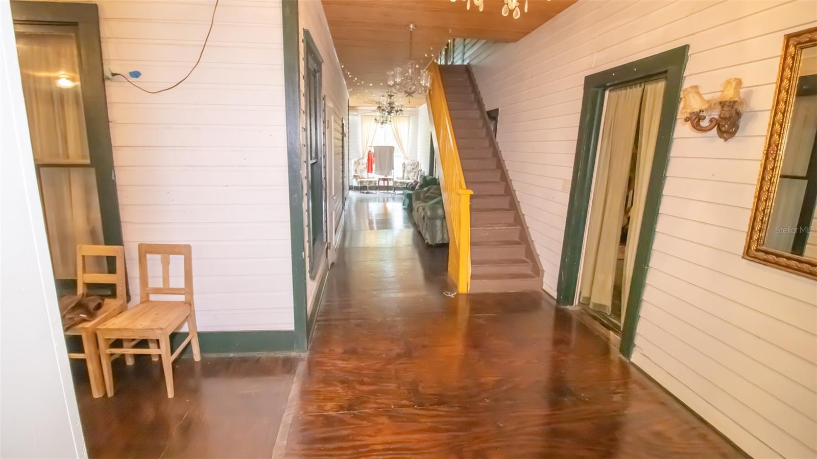 TOWN/MELROSE - Residential
