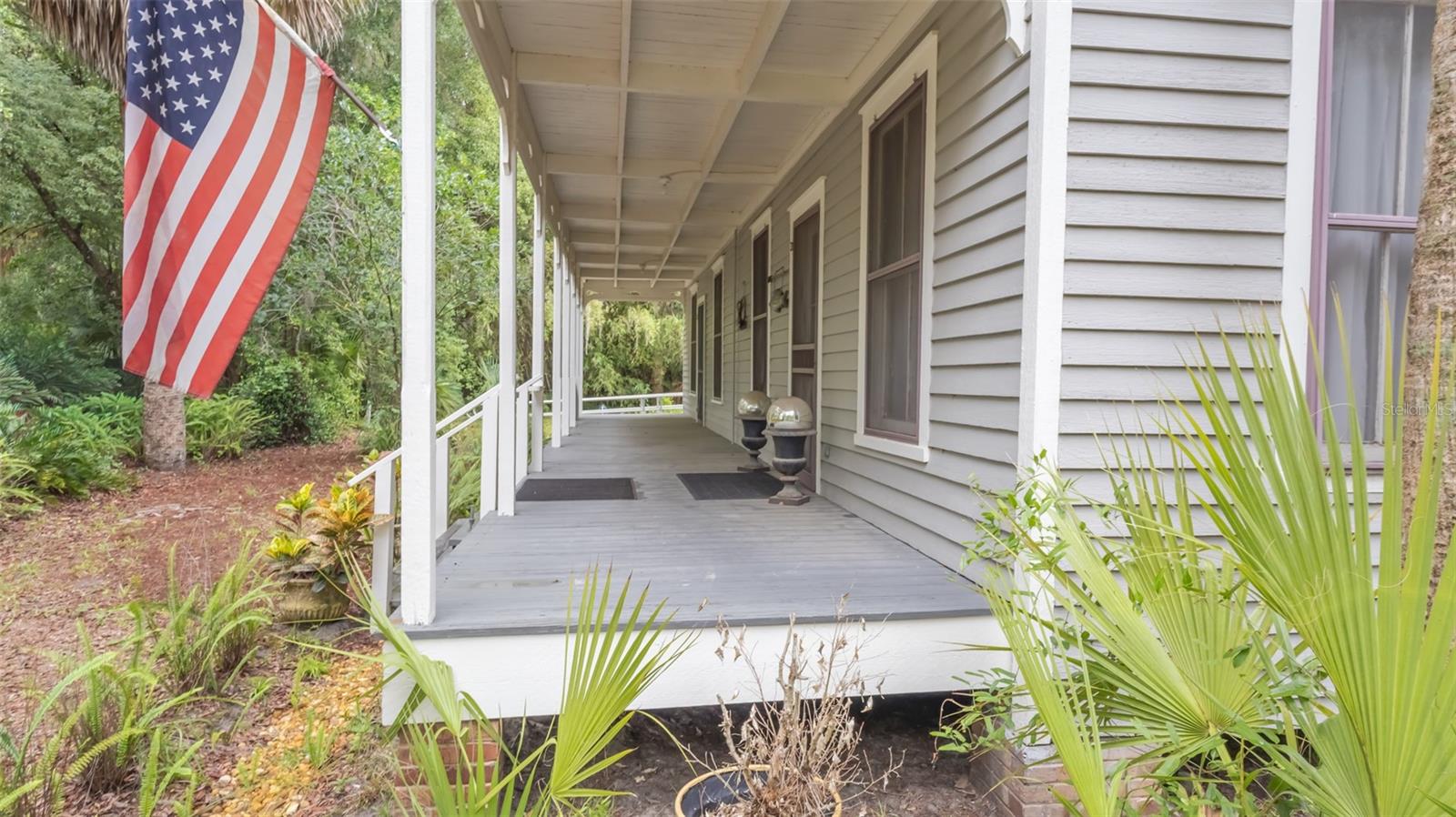 TOWN/MELROSE - Residential