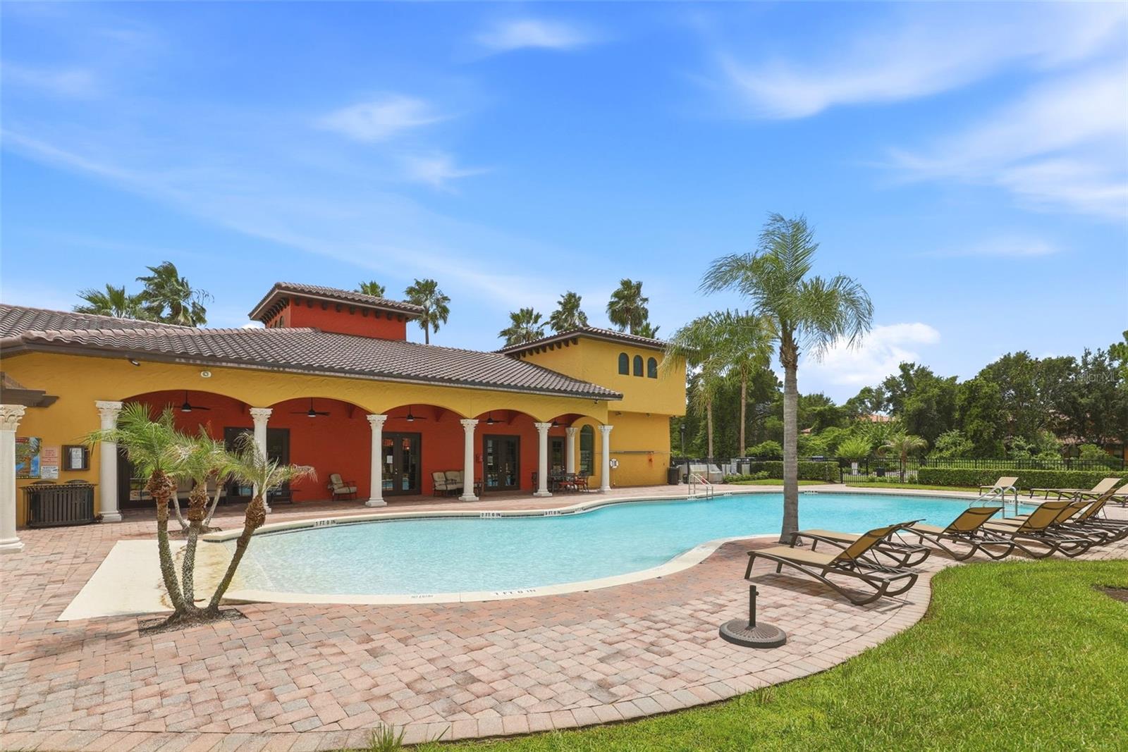 RIVIERA BELLA UN 4 - Residential