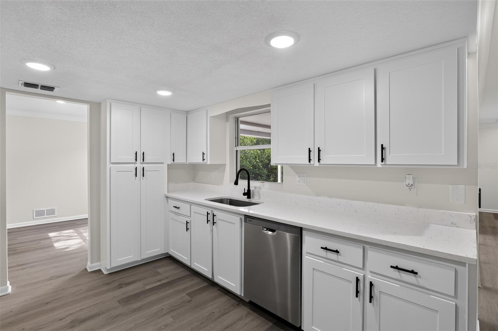 DELTONA LAKES UNIT 13 - Residential