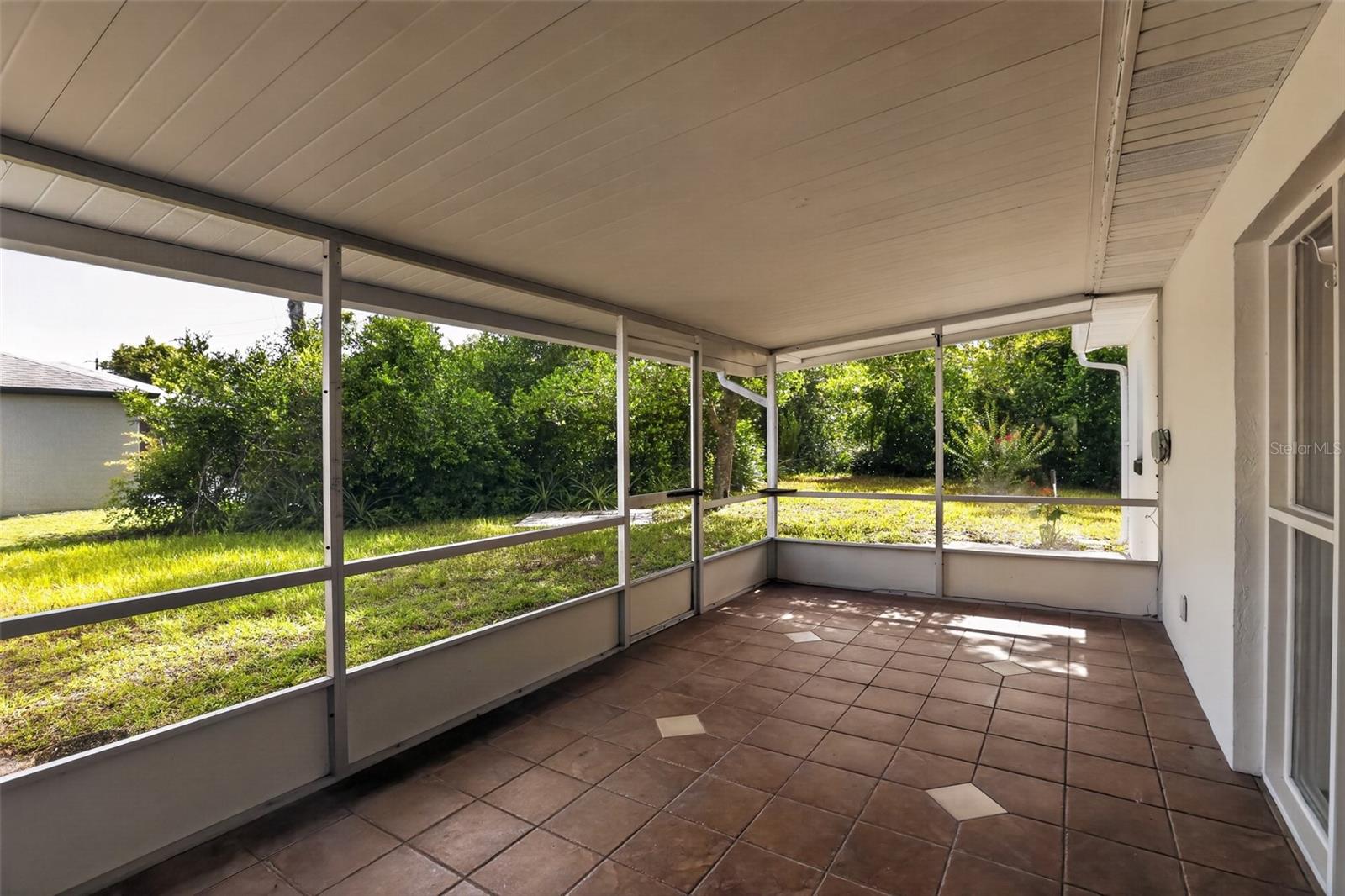 DELTONA LAKES UNIT 13 - Residential