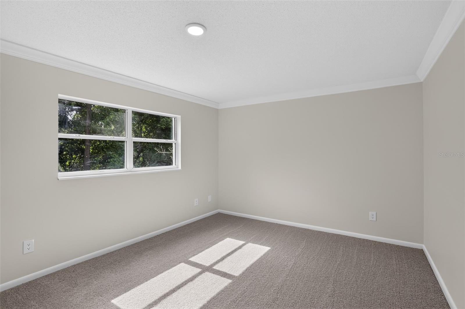 DELTONA LAKES UNIT 13 - Residential