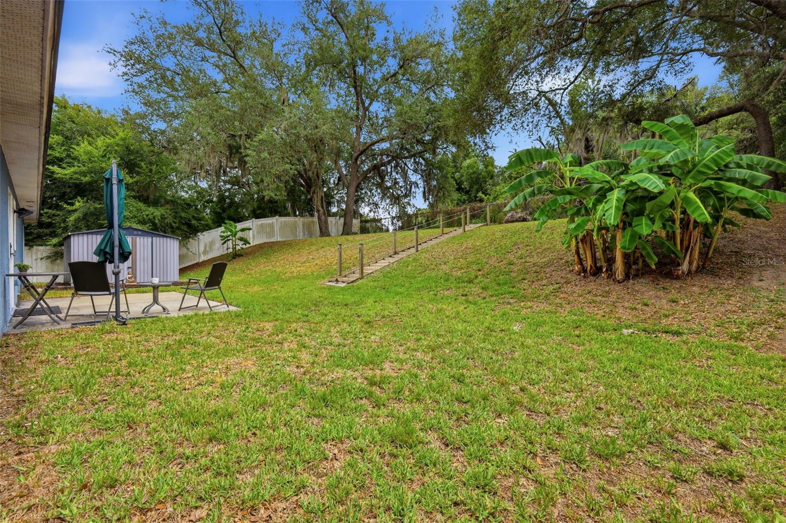 MINNEOLA OAK VALLEY PH 02 LT 262 PB 50 - Residential