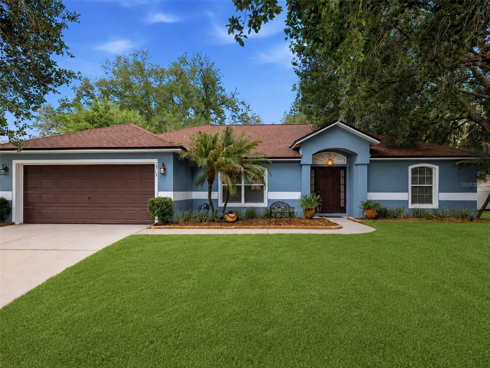 MINNEOLA OAK VALLEY PH 02 LT 262 PB 50 - Residential