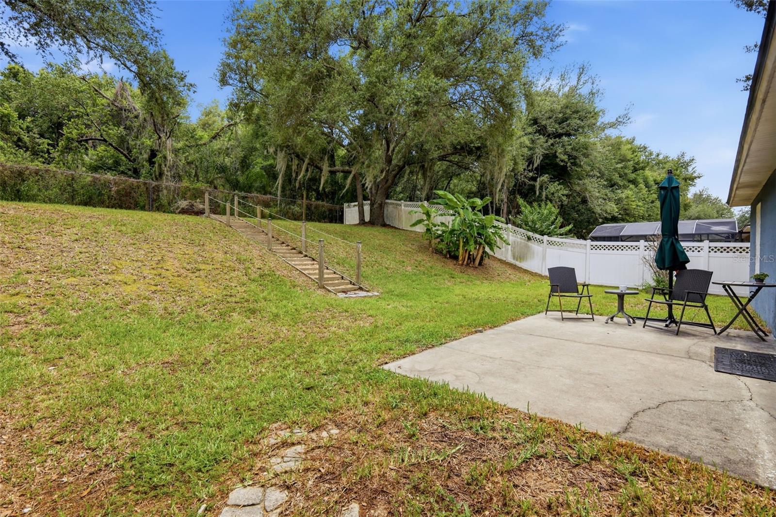MINNEOLA OAK VALLEY PH 02 LT 262 PB 50 - Residential