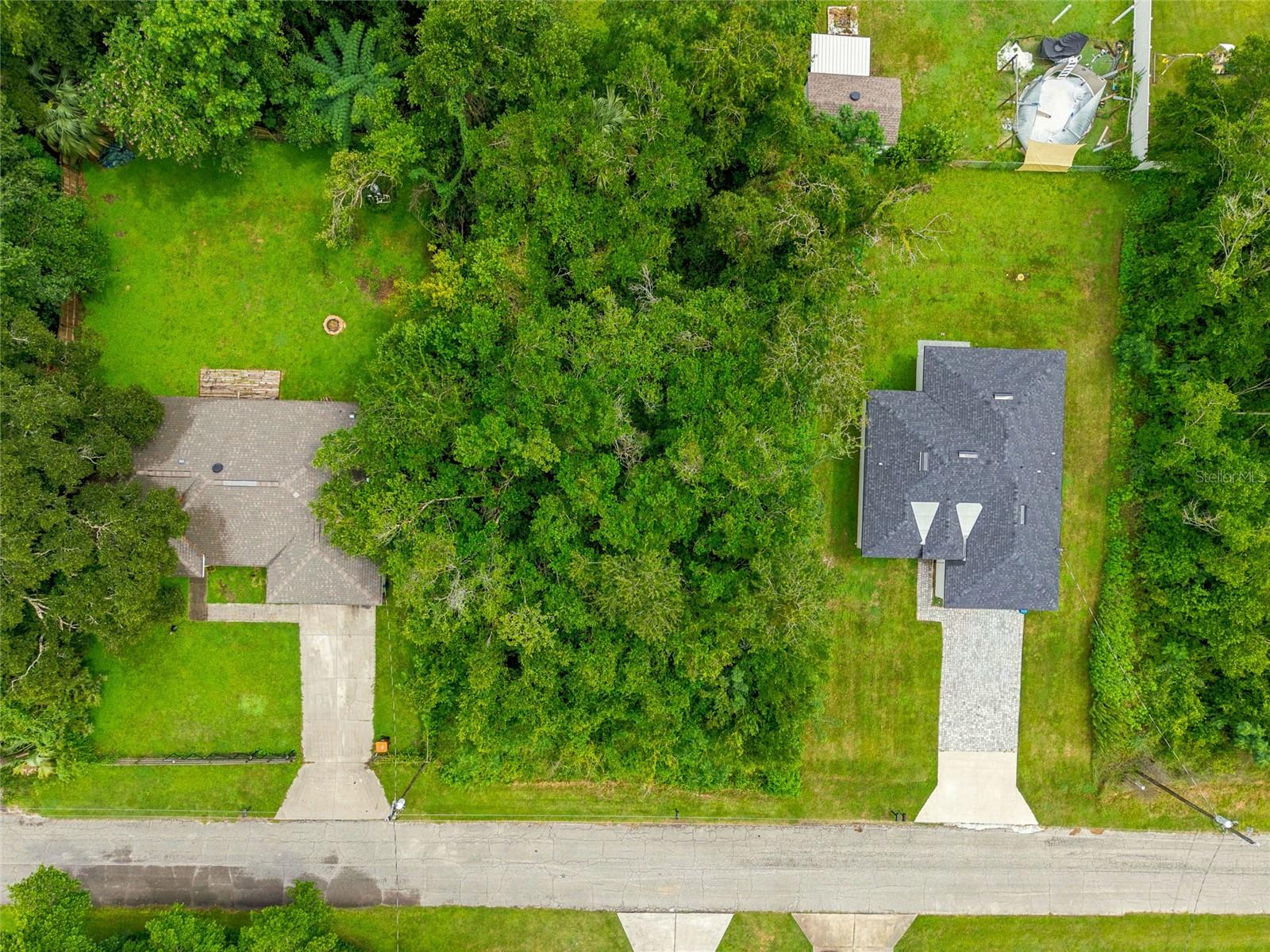 BELLEVIEW HEIGHTS ESTATE - Land