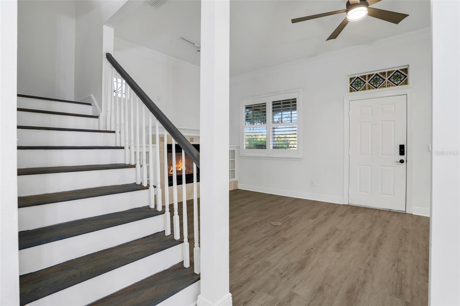LAKE LAWSONA PLACE - Residential Lease