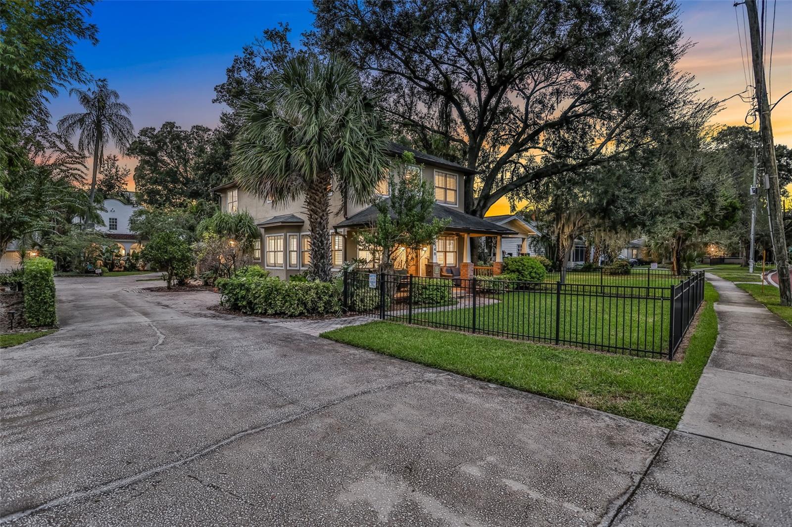 LAKE LAWSONA PLACE - Residential Lease