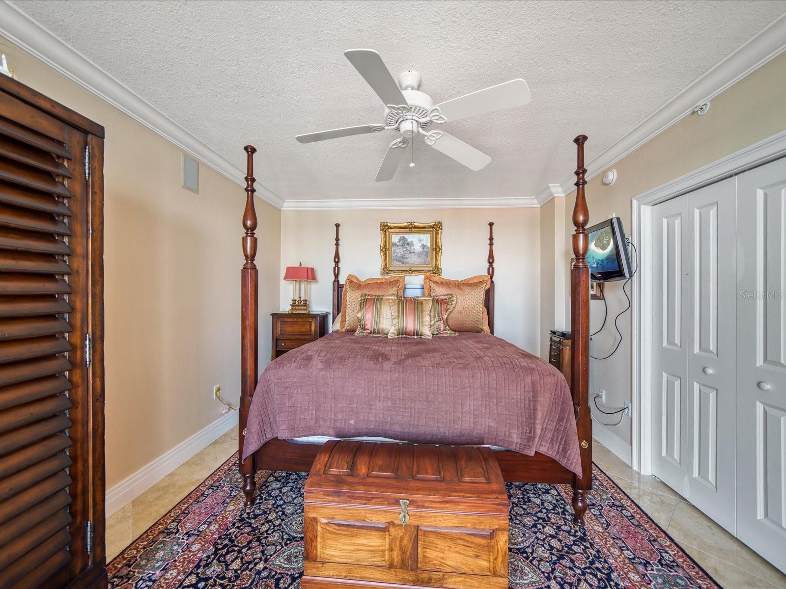 UTOPIA CONDO - Residential